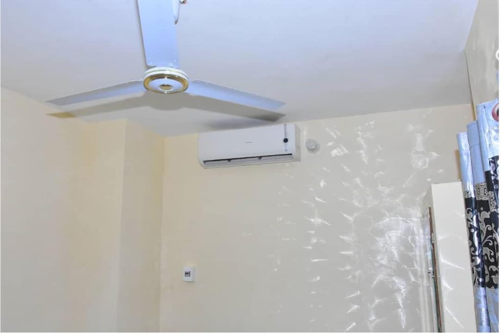 Magnifique Appartement - Cotonou - Avotrou Apkapka エクステリア 写真